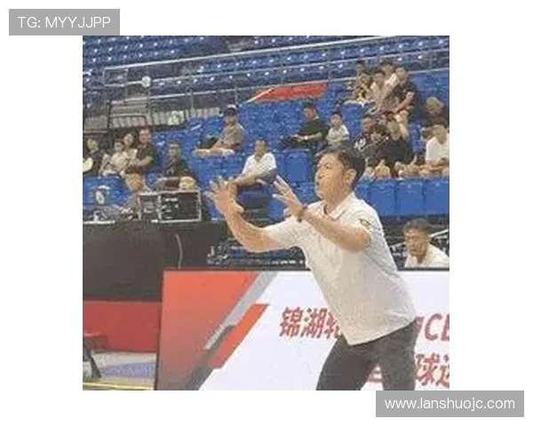 广东两大竞争对手誓言争冠辽宁上海交易动态持续赵睿参与首钢合练提升状态 广东两大竞争对手誓言争冠辽宁上海交易动态持续赵睿参与首钢合练提升状态